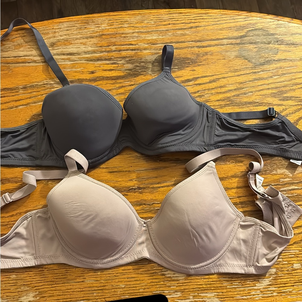 Women's Intimates Underwire Bra Set - Gray and Cream